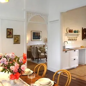 Clementine Holiday home